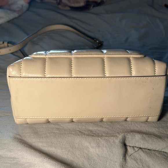 Tory Burch Kira Top Handle Quilted Bag Ivory - Picture 8 of 11